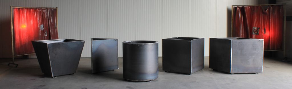 Blumeta Verschillende soorten plantenbakken van cortenstaal